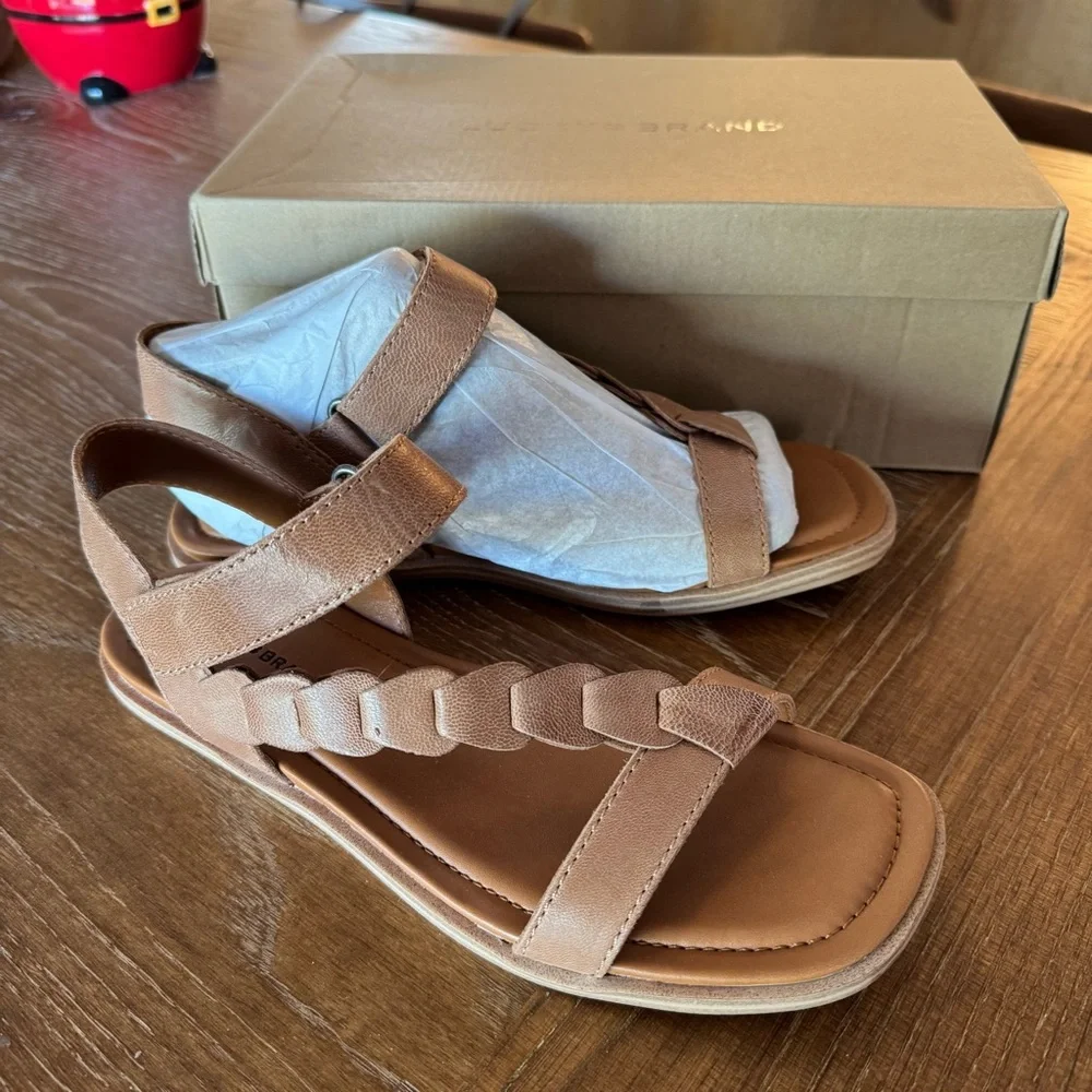 Lucky Brand Natany sandals in latte (tan) 8.5M - Picture 1 of 11